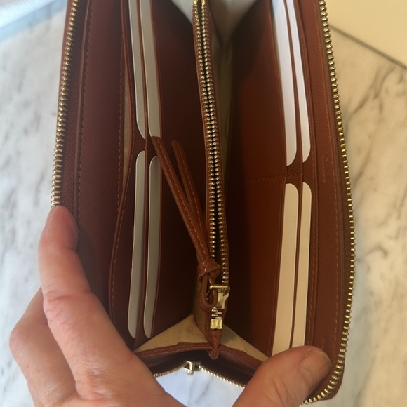 Chloé Brown Leather Wallet - Picture 3 of 15